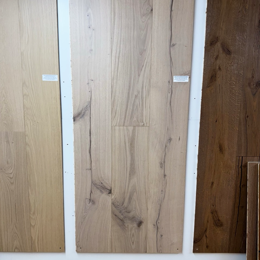 Windsor Engineered Real Wood Oak Raw Invisible Brushed UV Lacquered